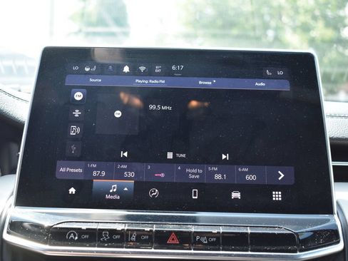 Used 2025 Jeep Compass Limited AWD/4WD image 15