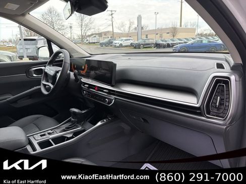 New 2026 Kia Sorento EX AWD/4WD image 13