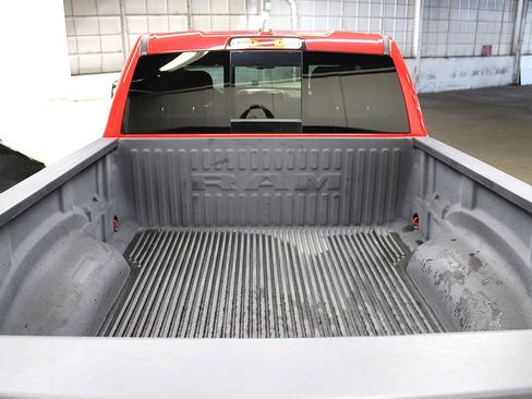 Used 2019 RAM 1500 Big Horn image 35