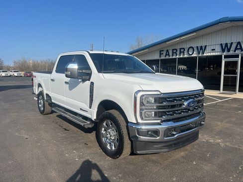 Used 2024 Ford F250 Lariat w/ Chrome Package image 4