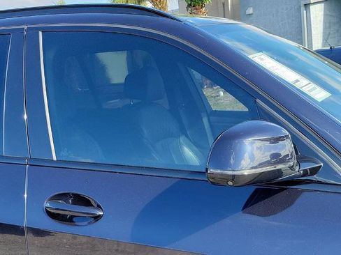 Used 2021 BMW X5 M50i w/ Executive Package image 7