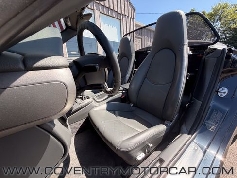 Used 2005 Porsche 911 Carrera RWD image 26