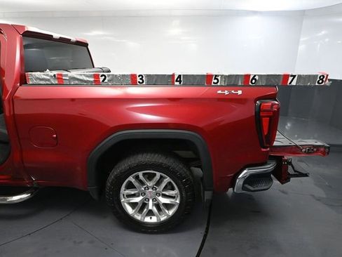 Used 2021 GMC Sierra 1500 SLT image 39