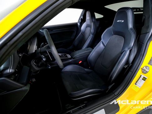 Used 2022 Porsche 911 GT3 RWD image 11