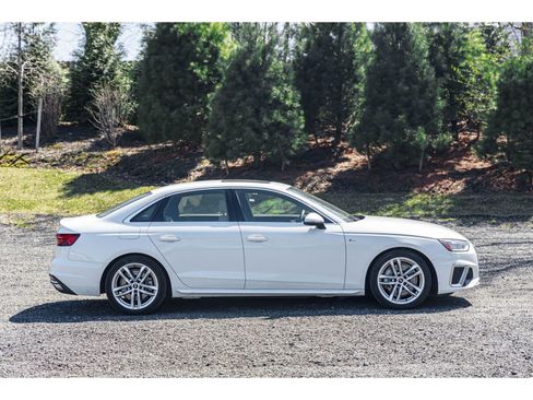 Used 2023 Audi A4 2.0T Premium Plus AWD/4WD image 11