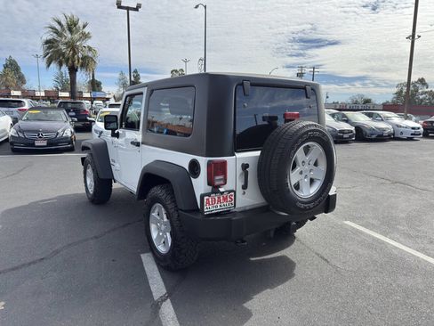 Used 2012 Jeep Wrangler Sport image 5