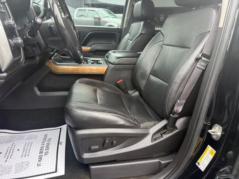 Used 2015 Chevrolet Silverado 1500 LTZ w/ LTZ Plus Package AWD/4WD image 35