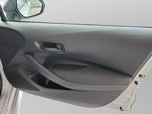 Used 2024 Toyota Corolla LE image 27