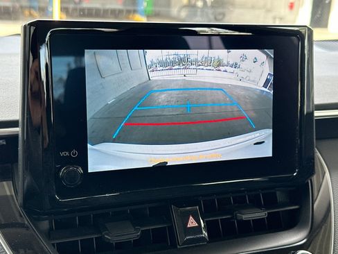 Used 2024 Toyota Corolla LE image 17