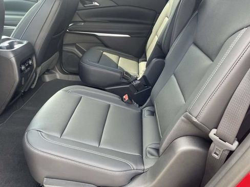 New 2026 Chevrolet Traverse LT w/ Driver Confidence Package FWD image 10