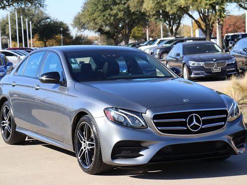 Used 2019 Mercedes-Benz E 450 4MATIC Sedan w/ Premium Package image 2