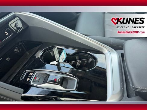 Used 2025 Audi Q5 Premium Plus AWD/4WD image 19
