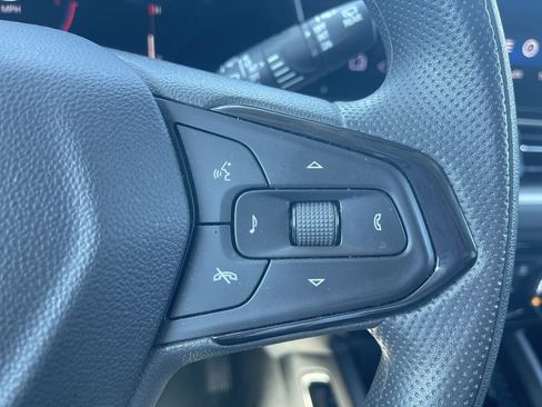 Used 2025 Chevrolet TrailBlazer LT AWD/4WD image 20