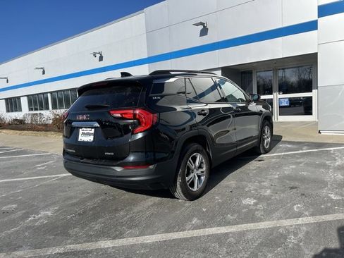 Used 2018 GMC Terrain SLE w/ Driver Convenience Package image 5