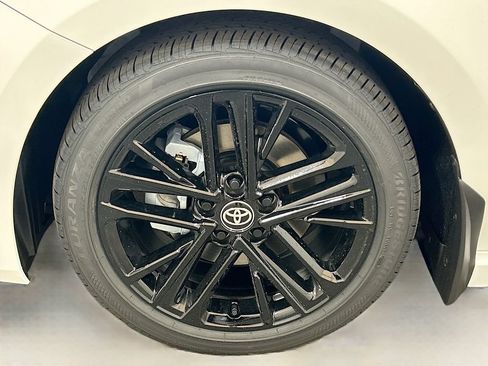 New 2026 Toyota Camry SE FWD image 9