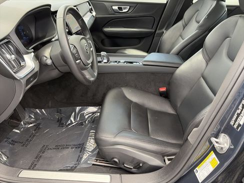 Used 2024 Volvo S60 B5 Core AWD/4WD image 18