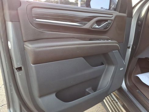 Used 2022 GMC Yukon XL Denali w/ Max Trailering Package AWD/4WD image 13