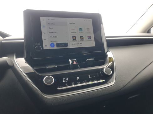 Used 2024 Toyota Corolla LE image 24