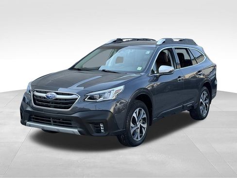 Used 2020 Subaru Outback Touring AWD/4WD image 3