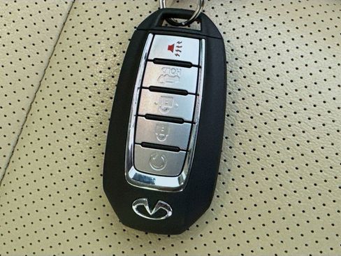 Used 2023 INFINITI QX60 Luxe w/ Performance Audio Package AWD/4WD image 39