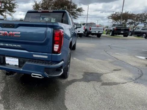 New 2026 GMC Sierra 1500 Elevation AWD/4WD image 9