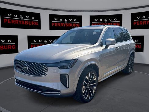 New 2026 Volvo XC90 B5 Plus w/ Protection Package image 1