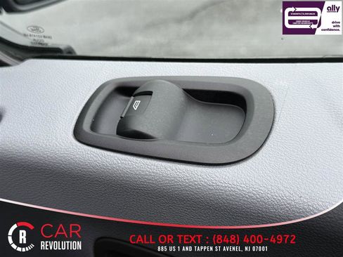 Used 2019 Ford Transit 250 130 Low Roof image 27