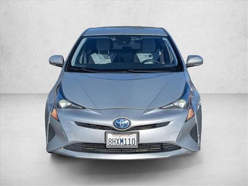 Used 2017 Toyota Prius Two image 2