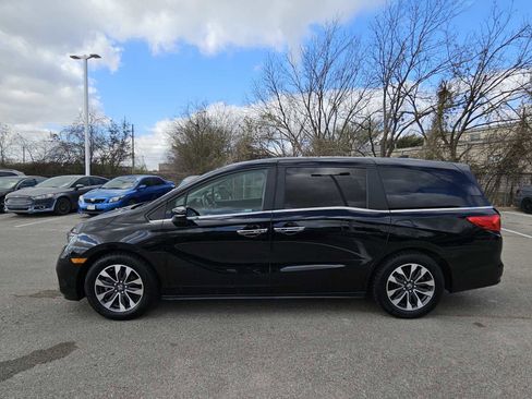 Used 2023 Honda Odyssey EX-L image 4
