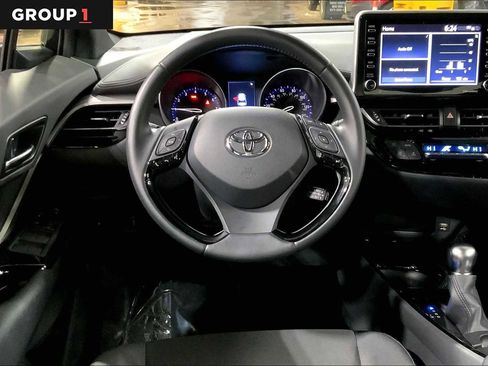 Used 2021 Toyota C-HR Nightshade image 5