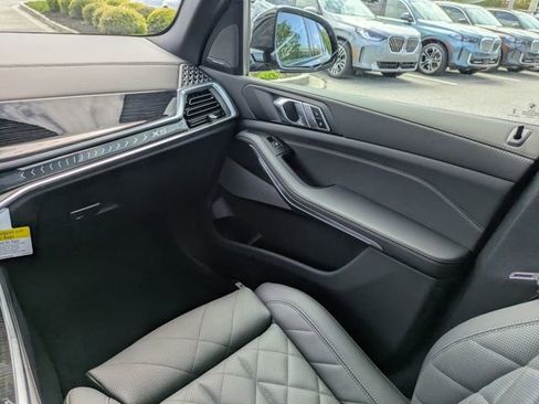 New 2026 BMW X5 xDrive40i w/ M Sport Package image 19