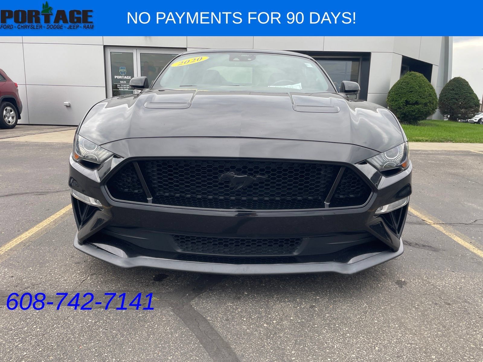 Used 2020 Ford Mustang GT Premium w/ Carbon Sport Interior Package RWD image 2