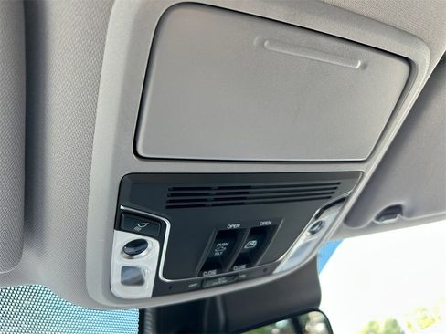 New 2025 Honda Ridgeline RTL image 25