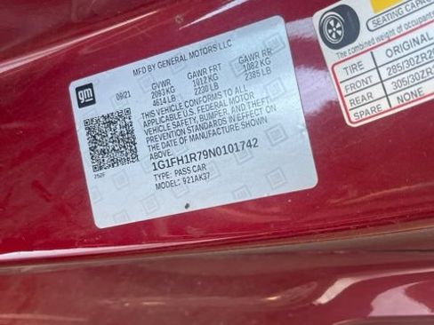 Used 2022 Chevrolet Camaro SS RWD image 22