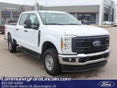 New 2025 Ford F250 XL w/ FX4 Off-Road Package