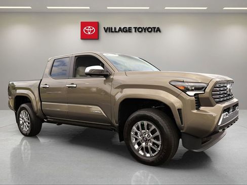 Certified 2026 Toyota Tacoma Limited AWD/4WD image 7