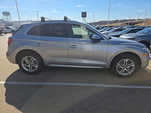 Used 2019 Audi Q5 2.0T Premium image 10