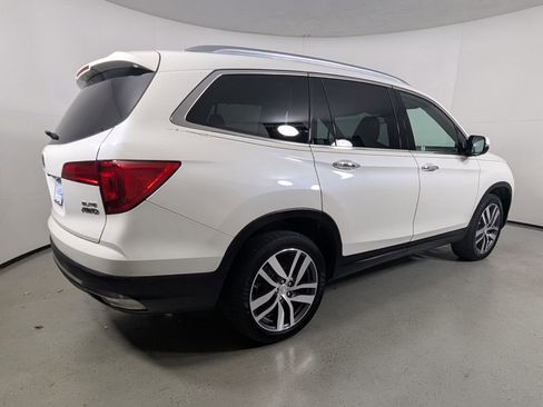 Used 2018 Honda Pilot Elite image 7