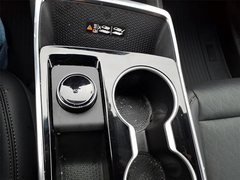 New 2026 Chevrolet Equinox LT w/ Convenience Package II image 21