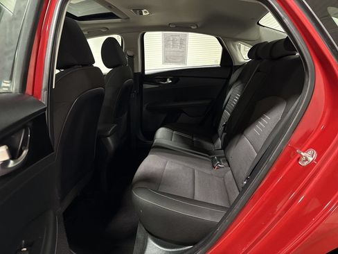 Used 2019 Kia Forte S w/ S Premium Package FWD image 23
