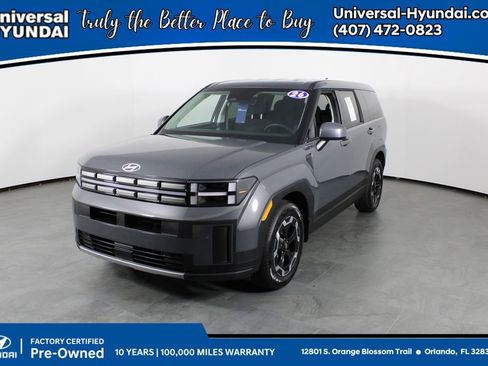 Used 2026 Hyundai Santa Fe SE image 1