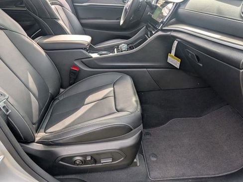 New 2026 Jeep Grand Cherokee Limited AWD/4WD image 32