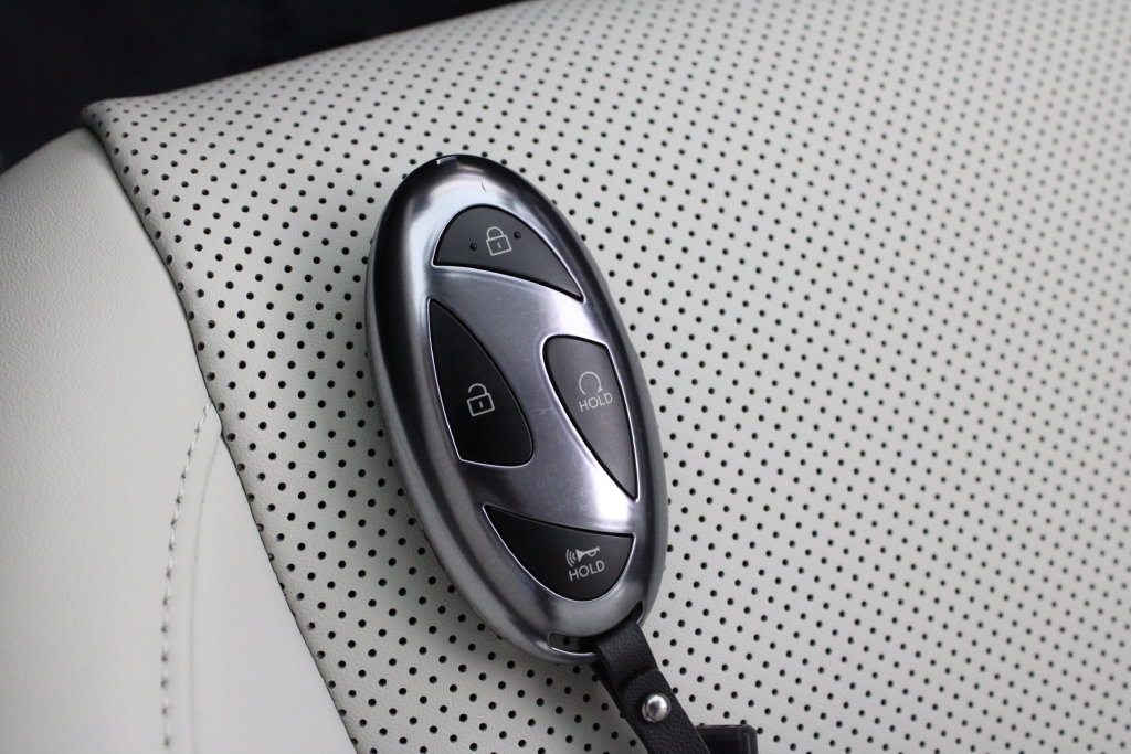 Certified 2026 Hyundai Santa Fe SEL FWD image 32