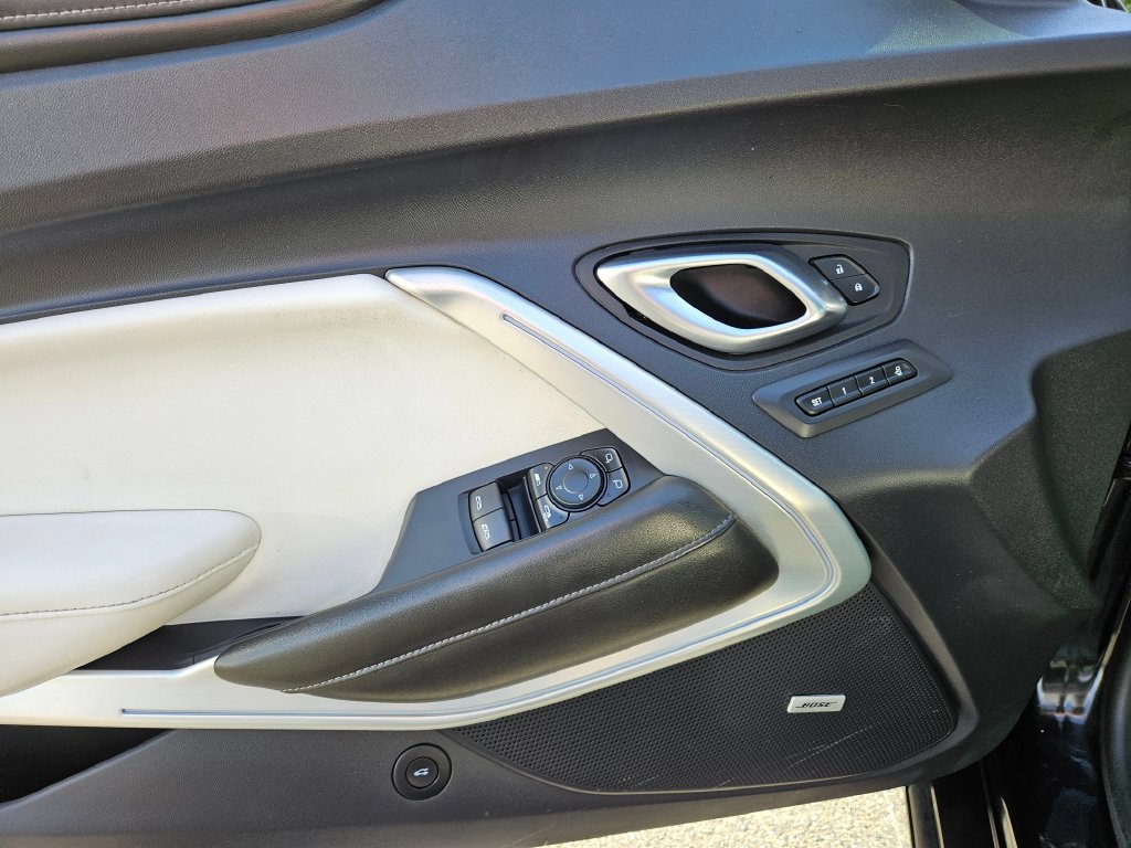 Used 2024 Chevrolet Camaro LT RWD image 18