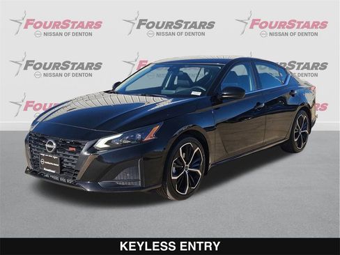 Used 2023 Nissan Altima 2.5 SR image 9