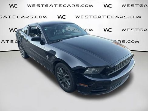 Used 2013 Ford Mustang Premium image 30