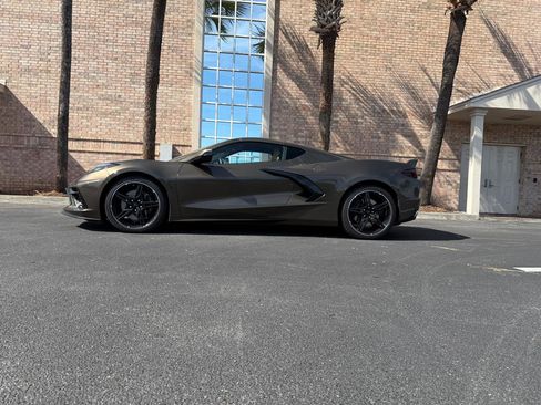 Used 2020 Chevrolet Corvette Stingray Premium Cpe w/ 3LT Preferred Equipment Group image 2