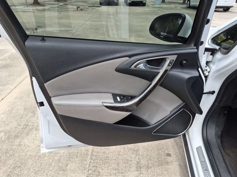 Used 2017 Buick Verano Sport Touring FWD image 19
