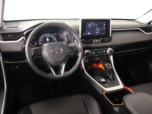 Used 2024 Toyota RAV4 Adventure AWD/4WD image 2