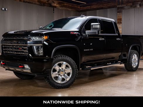 Used 2021 Chevrolet Silverado 3500 LTZ w/ LTZ Plus Package image 4